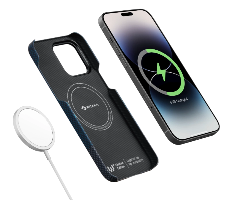 Moon Wandering (Лімітоване видання) для iPhone 14 Pro/Pro Max