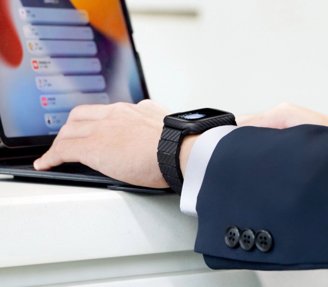 Ремінець з вуглецевого волокна для годинника