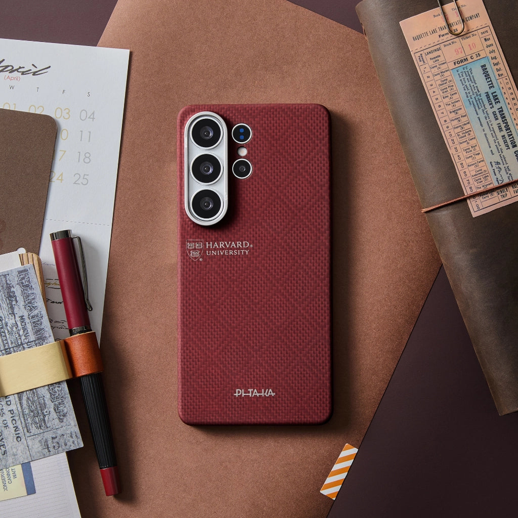 PITAKA's Harvard University Series Phone Case