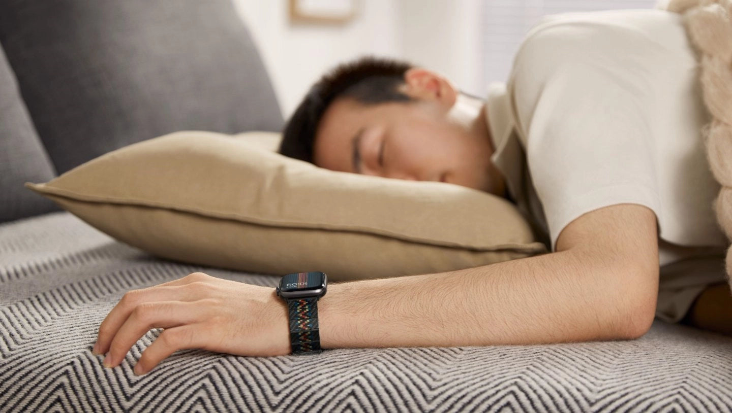 Ремешок из углеродного волокна (Rhapsody) для Apple Watch