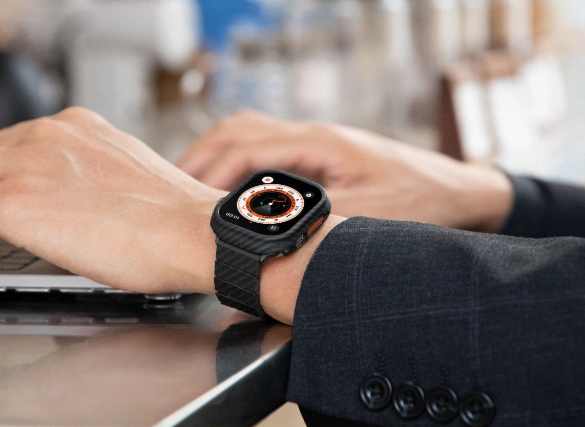 Carbon Fiber Apple Watch Link Bands - 38/40 & 42/44mm - PITAKA