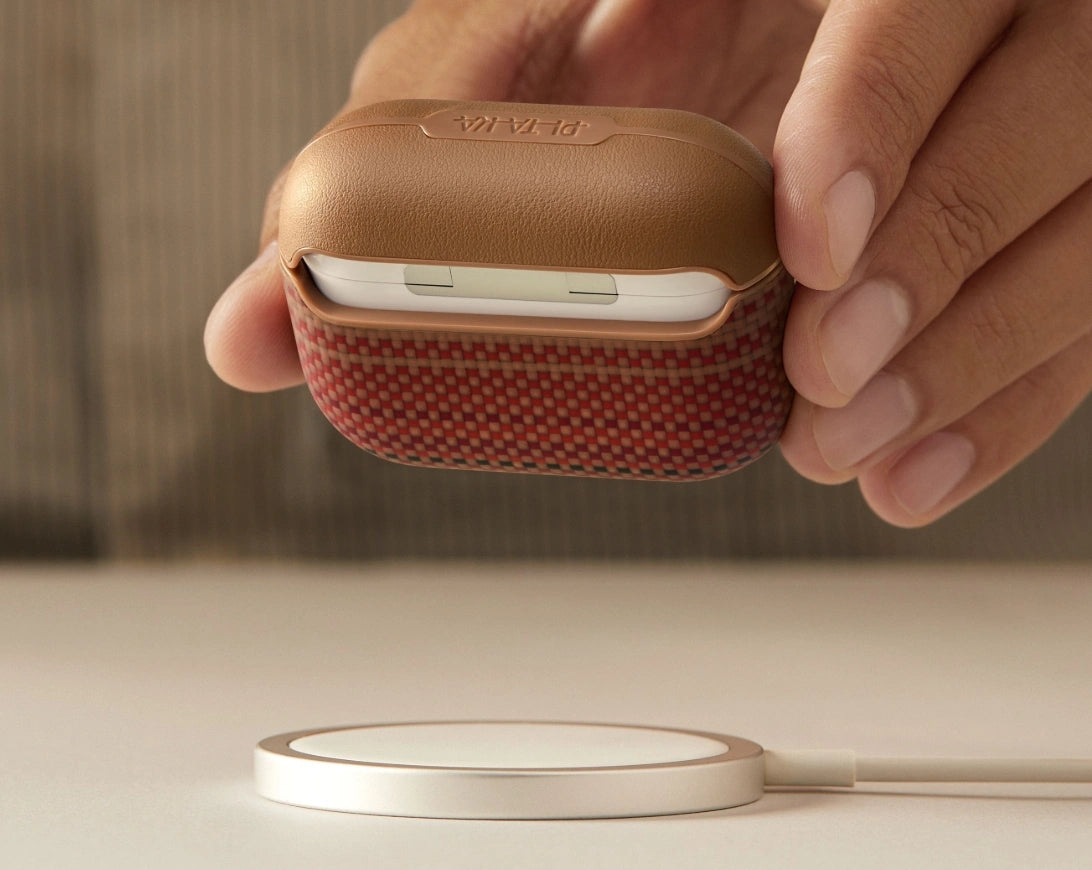 Aramid Fiber Case for AirPods Pro 2/AirPods Pro/AirPods 4