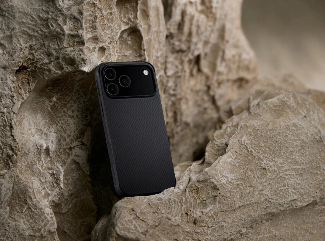 Pitaka รุ่น Aramid ProGuard Case - เคส iPhone 17 Pro - สี Black/Grey