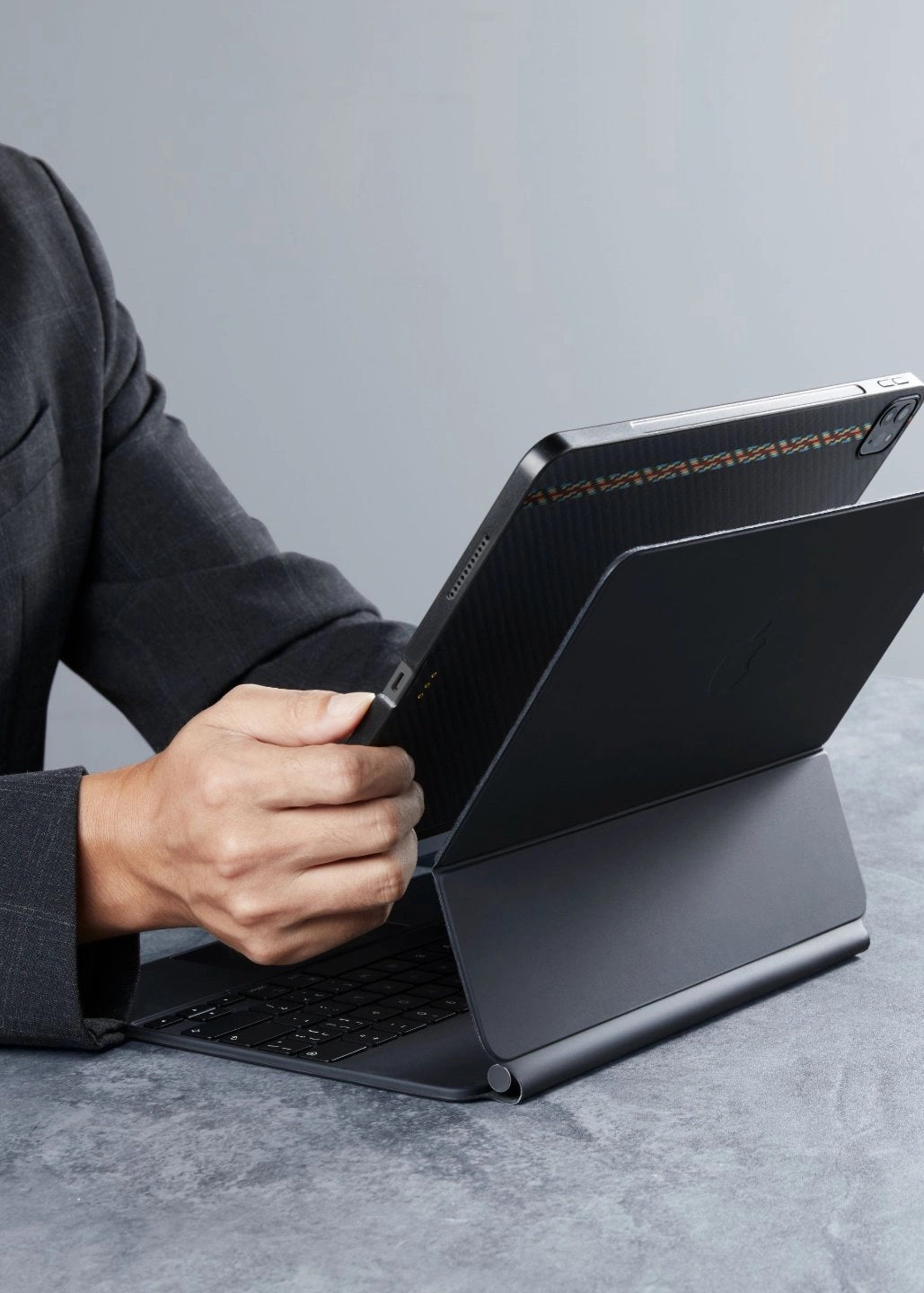 MagEZ Case 2 for iPad Pro 2024/2022/2021