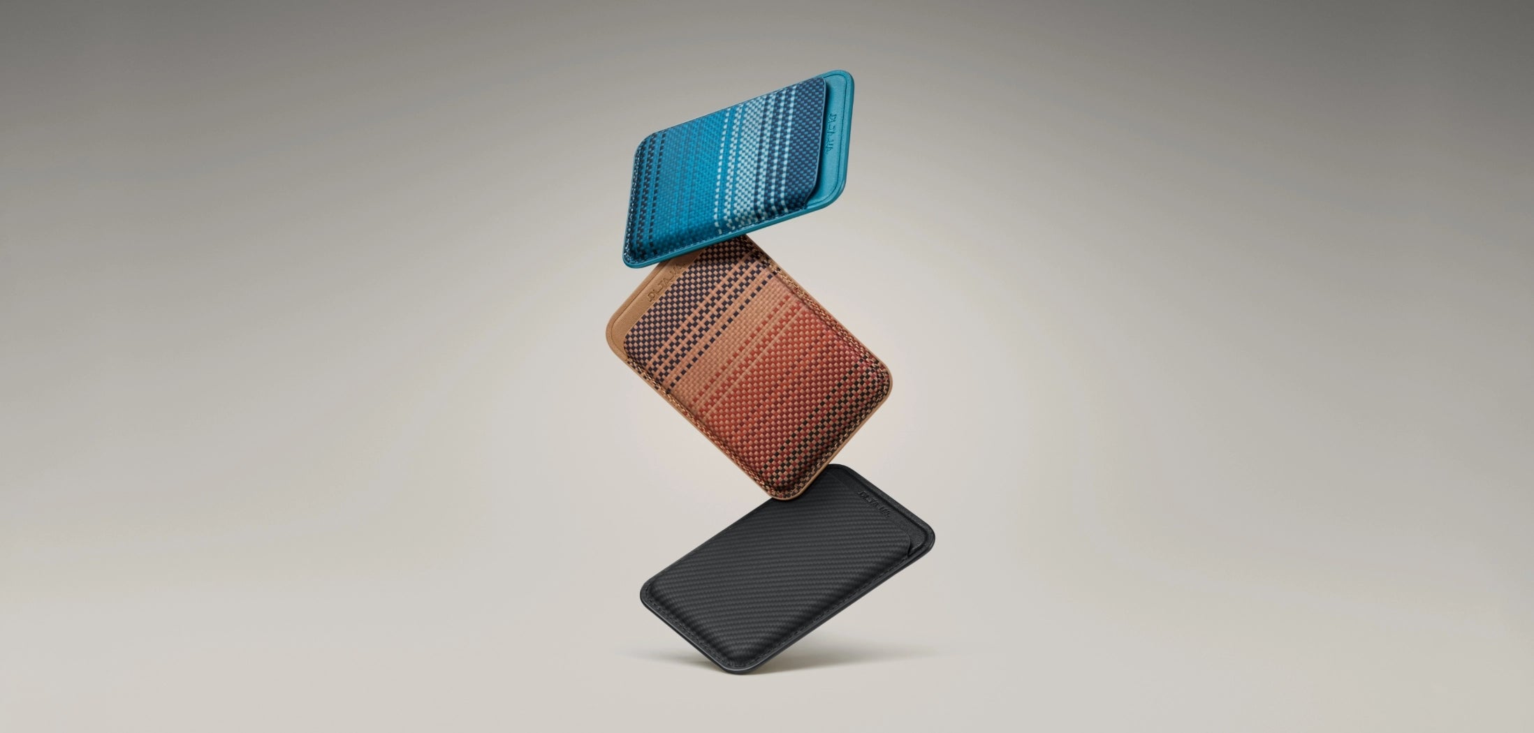 Magnetic Woven Wallet