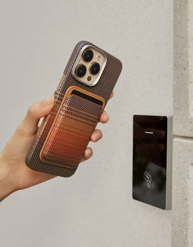 Magnetic Woven Wallet