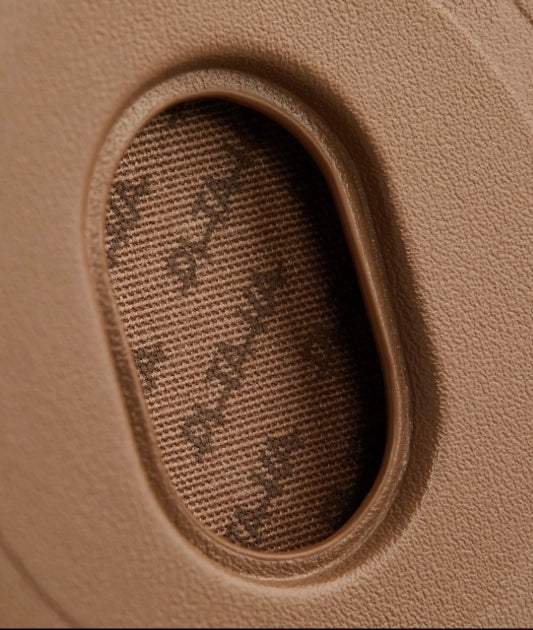 Magnetic Woven Wallet