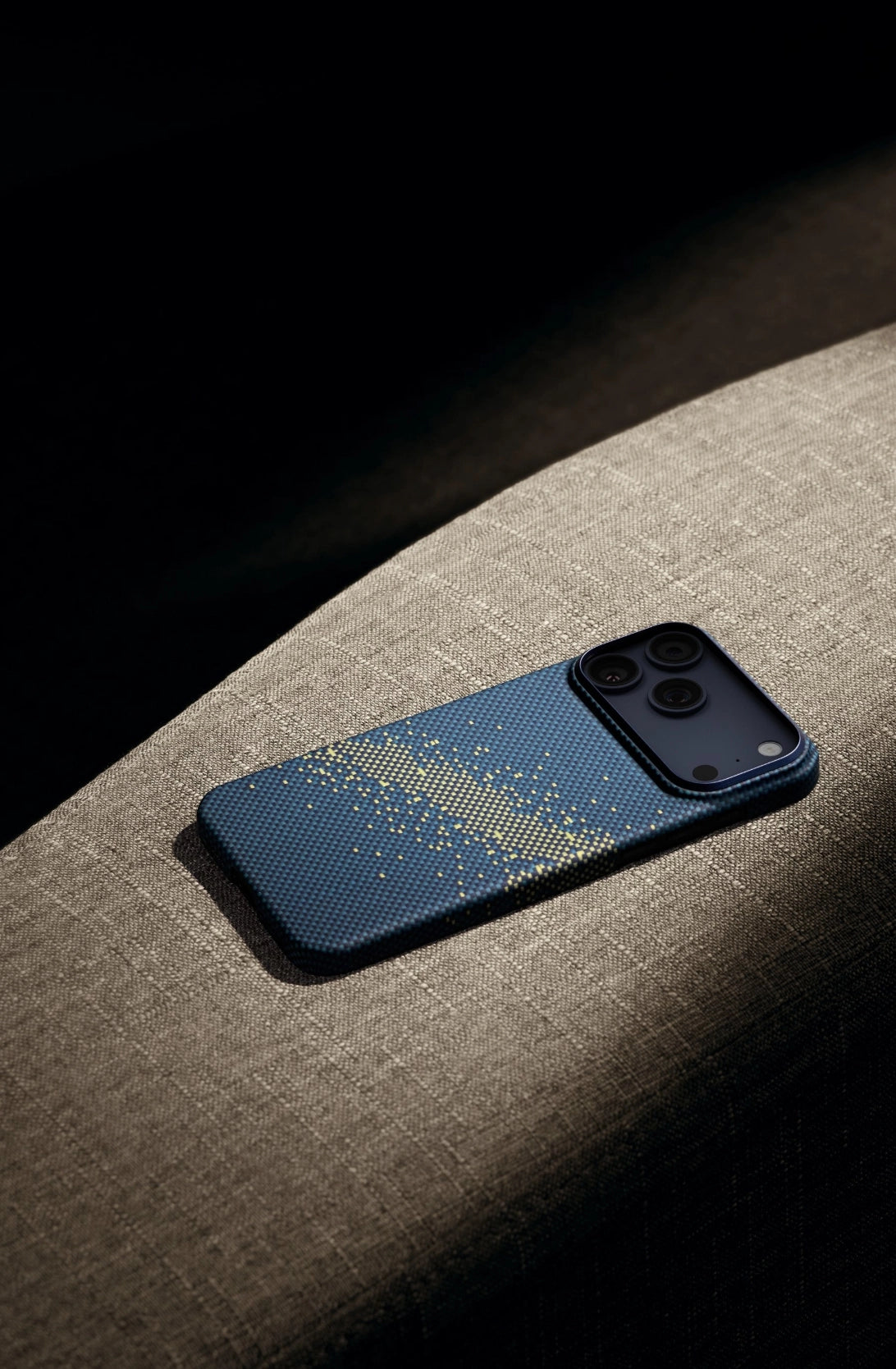 Pitaka รุ่น Starpeak Ultra-Slim Case - เคส iPhone 17 Pro Max - สี Milky way galaxy 2 Pitaka รุ่น Starpeak Ultra-Slim Case - เคส iPhone 17 Pro Max - สี Milky way galaxy