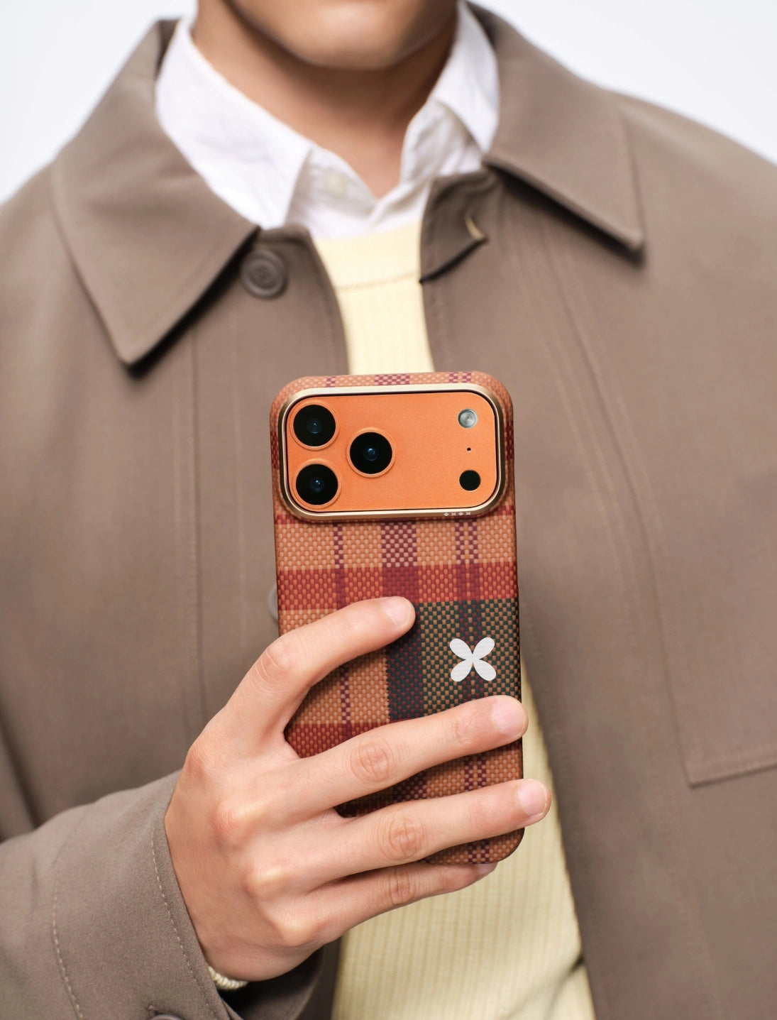 PITAKA × MÜNN | Flora in Grid Phone Case