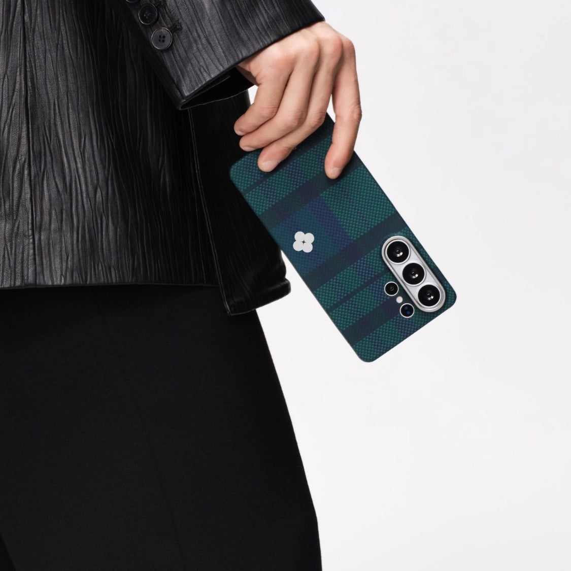 PITAKA × MÜNN | Flora in Grid Phone Case