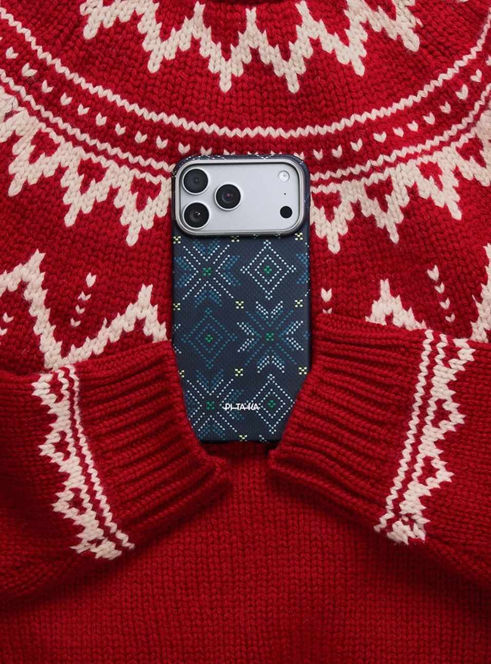 Threads of Winter Cases